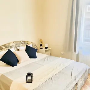 Hogyes Endre Appartement Budapest